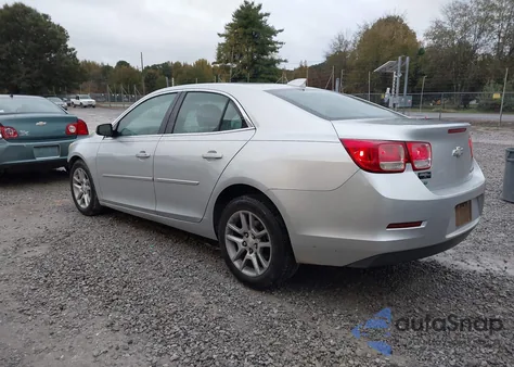 2015 Chevrolet Malibu 1Lt из США, поврежденный, VIN 1G11C5SL2FU153277